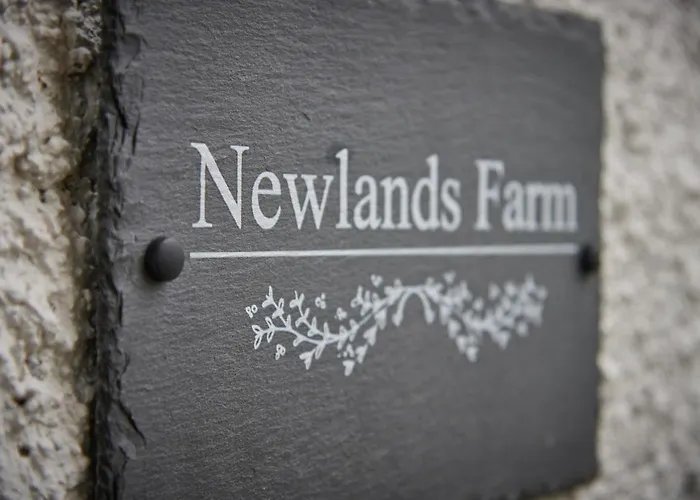 Newlands Farm Stables
