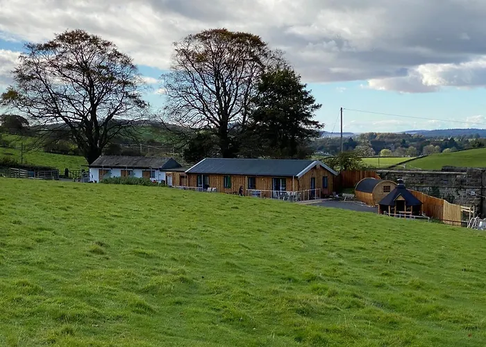 Newlands Farm Stables * Kendal